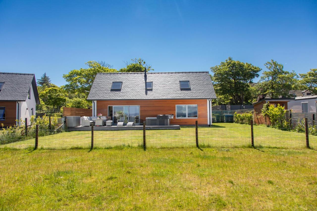 Villa Litua Luxury Self-Catering With Stunning Sea Views Arisaig Exterior foto